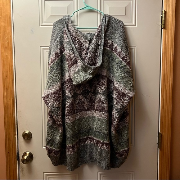 Pattern Cardigan - Picture 2 of 2